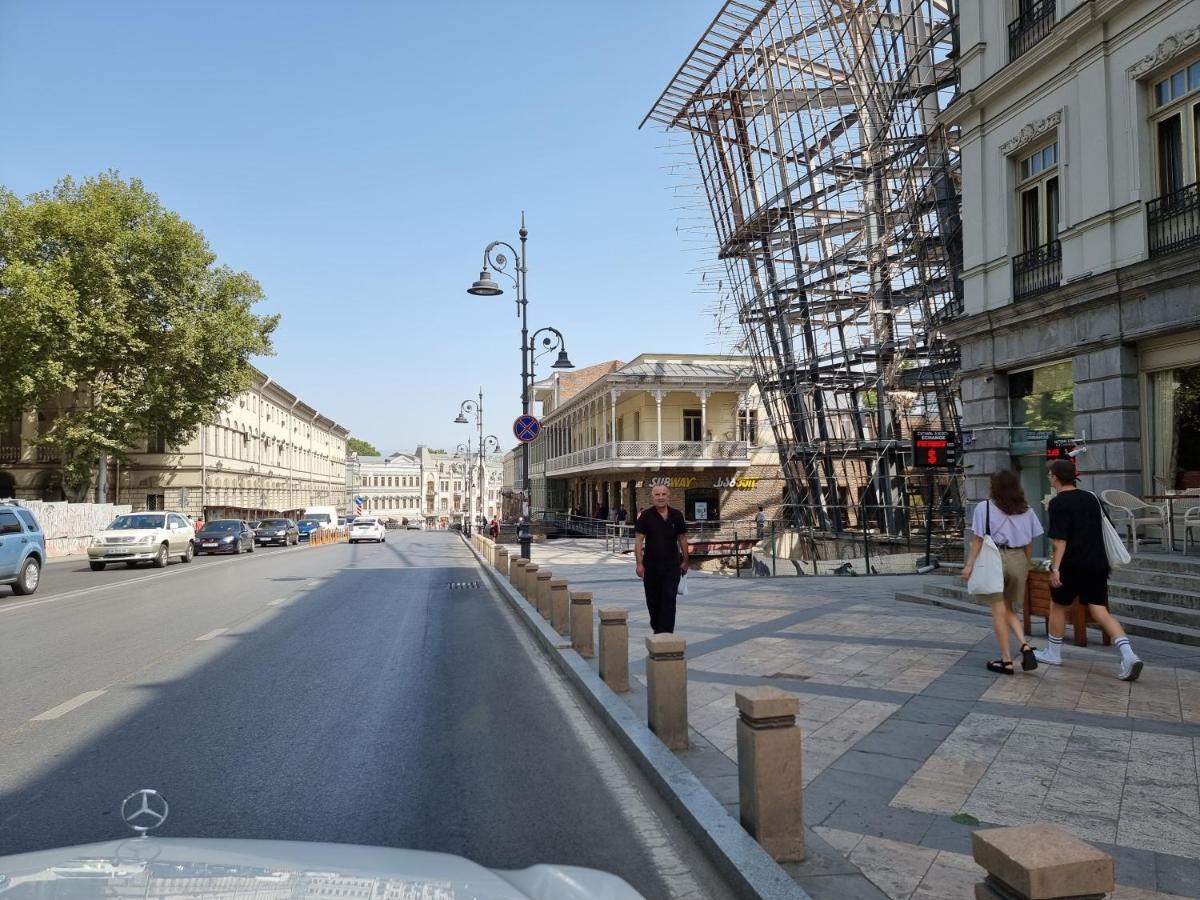 Old Tbilisi Freedom Square, Tbilisi Площадь Свободы Villa Exterior foto