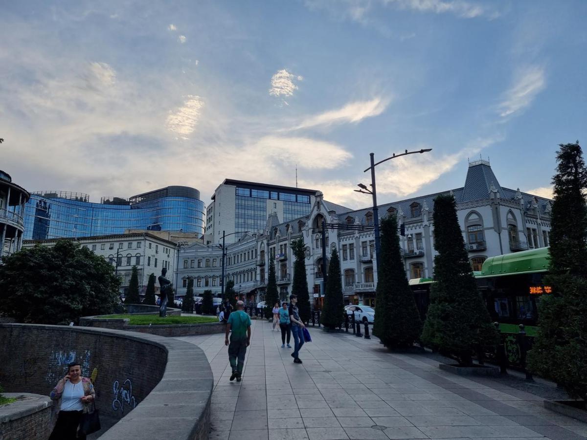 Old Tbilisi Freedom Square, Tbilisi Площадь Свободы Villa Exterior foto