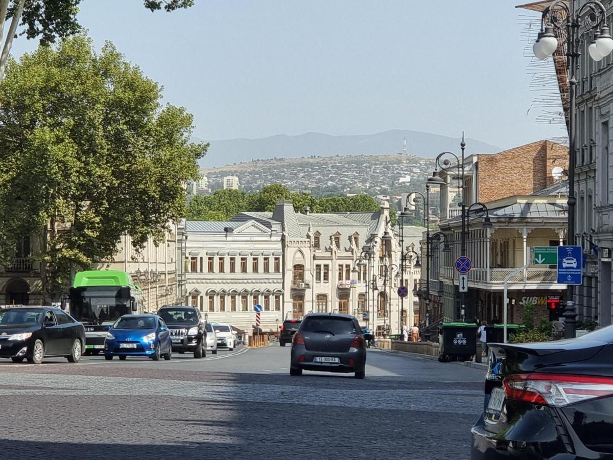 Old Tbilisi Freedom Square, Tbilisi Площадь Свободы Villa Exterior foto